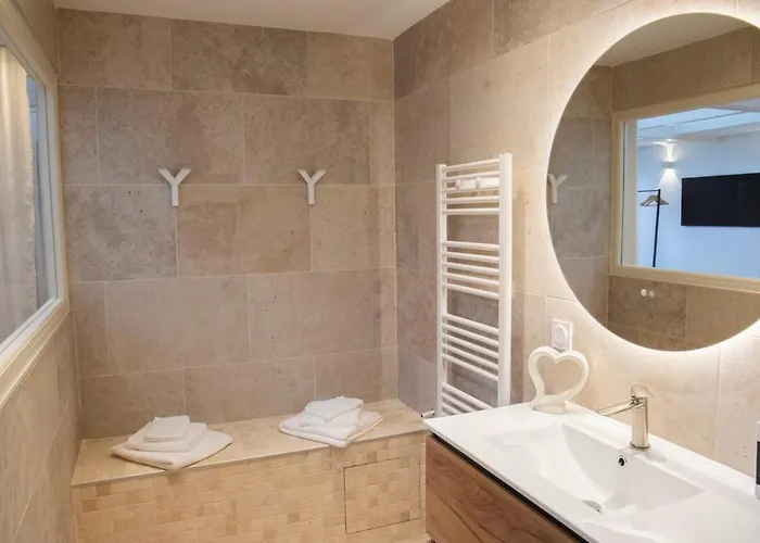 Casa de Férias Saintly Chapelle *